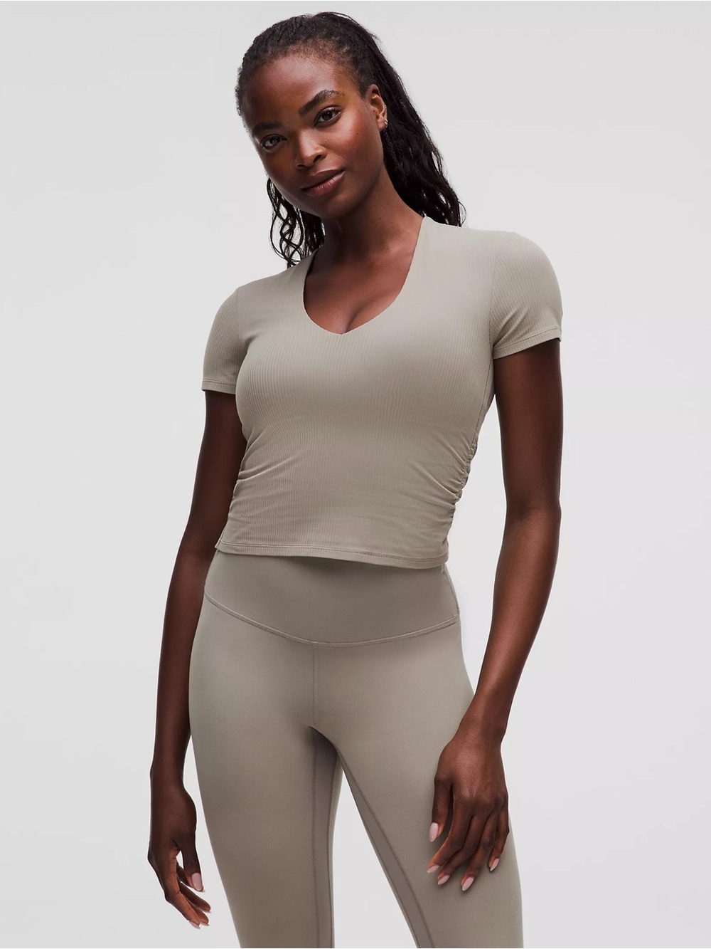 Lululemon All It Takes Ribbed Nulu V-Neck T-Shirt B–D Cups Warm Ash Grey Size 6